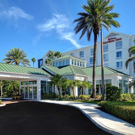 Hilton Garden Inn Fort Myers Exterior foto